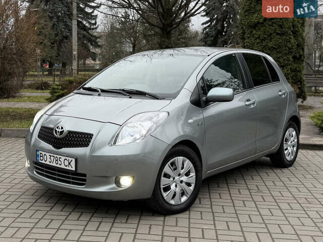 Сірий Тойота Яріс, об'ємом двигуна 1.4 л та пробігом 290 тис. км за 5999 $, фото 58 на Automoto.ua