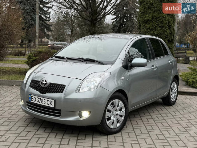 Сірий Тойота Яріс, об'ємом двигуна 1.4 л та пробігом 290 тис. км за 5999 $, фото 30 на Automoto.ua