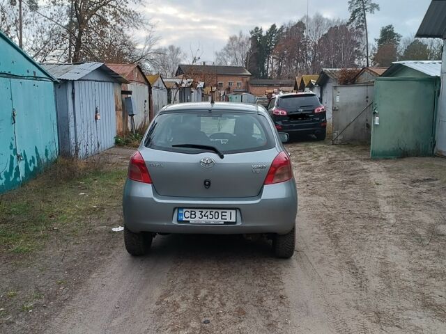 Серый Тойота Ярис, объемом двигателя 1.3 л и пробегом 172 тыс. км за 6200 $, фото 21 на Automoto.ua