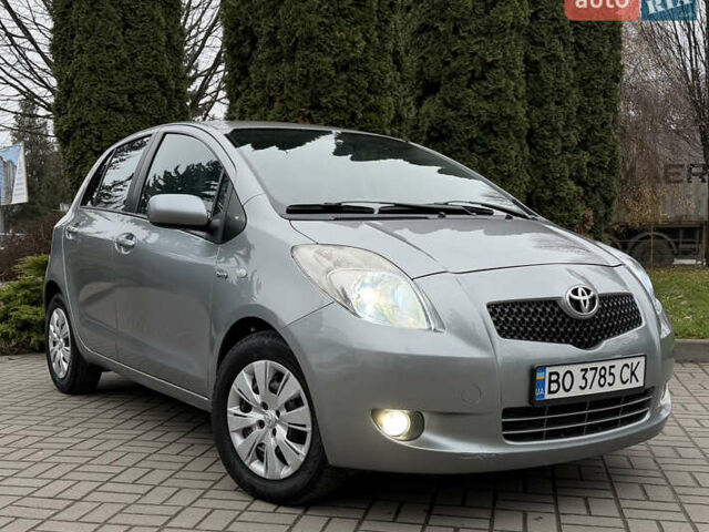 Сірий Тойота Яріс, об'ємом двигуна 1.4 л та пробігом 290 тис. км за 5999 $, фото 17 на Automoto.ua