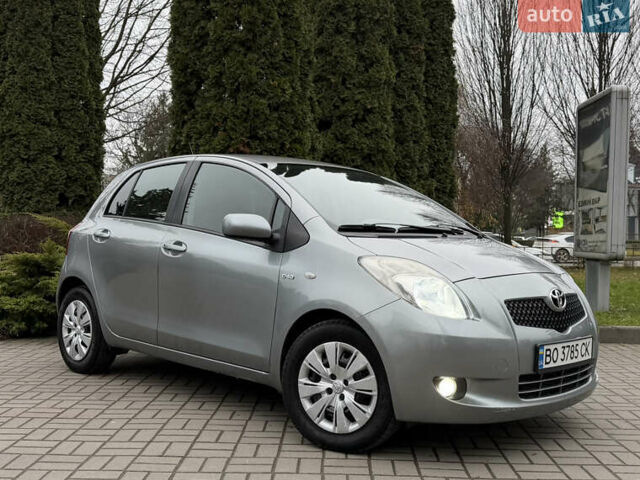 Сірий Тойота Яріс, об'ємом двигуна 1.4 л та пробігом 290 тис. км за 5999 $, фото 31 на Automoto.ua