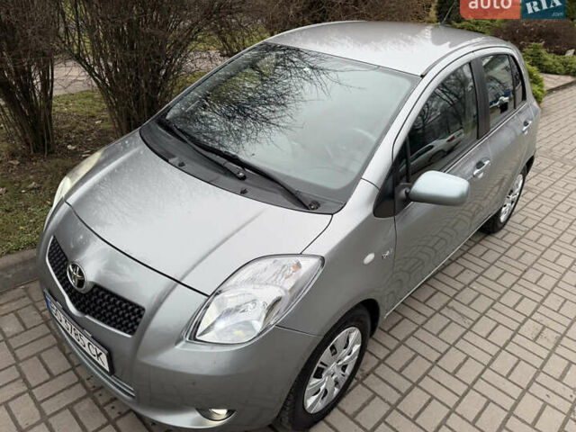 Сірий Тойота Яріс, об'ємом двигуна 1.4 л та пробігом 290 тис. км за 5999 $, фото 14 на Automoto.ua