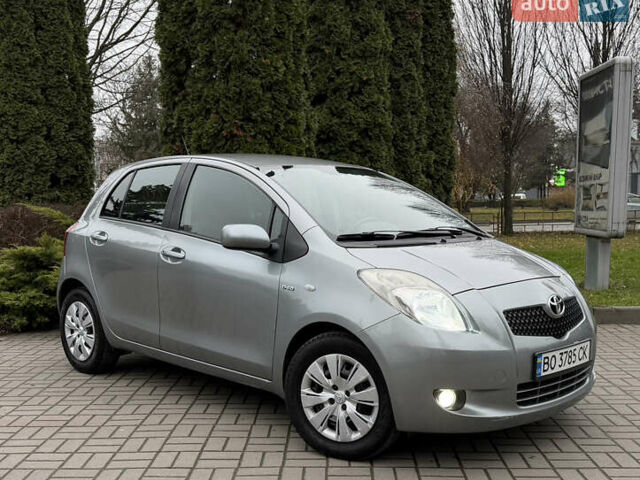 Сірий Тойота Яріс, об'ємом двигуна 1.4 л та пробігом 290 тис. км за 5999 $, фото 59 на Automoto.ua