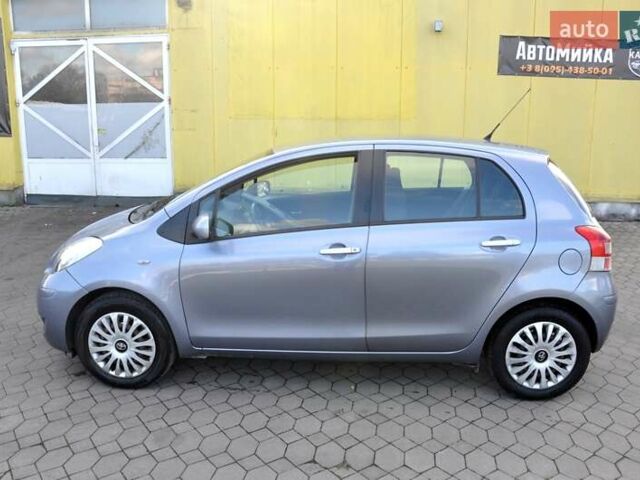 Серый Тойота Ярис, объемом двигателя 1 л и пробегом 166 тыс. км за 4400 $, фото 12 на Automoto.ua