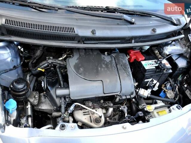 Серый Тойота Ярис, объемом двигателя 1 л и пробегом 166 тыс. км за 4400 $, фото 28 на Automoto.ua