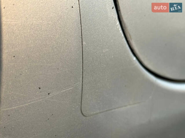 Серый Тойота Ярис, объемом двигателя 1 л и пробегом 230 тыс. км за 2999 $, фото 42 на Automoto.ua