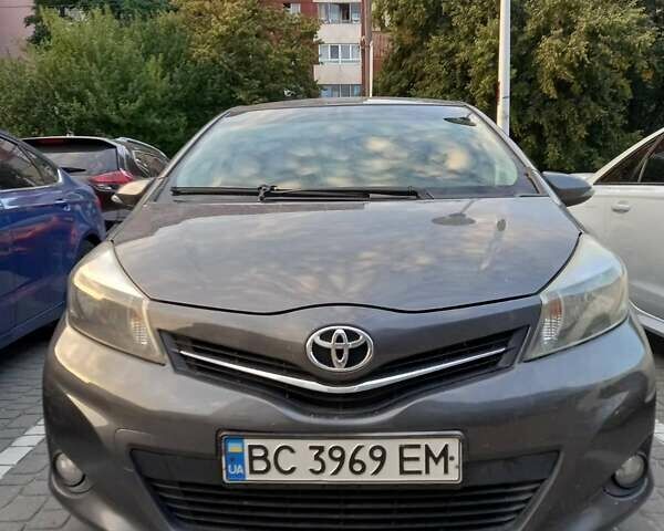 Серый Тойота Ярис, объемом двигателя 1.33 л и пробегом 183 тыс. км за 8500 $, фото 11 на Automoto.ua