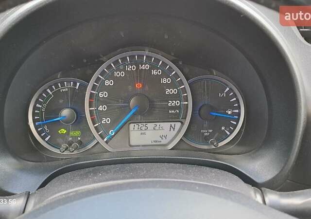 Сірий Тойота Яріс, об'ємом двигуна 1.5 л та пробігом 216 тис. км за 10000 $, фото 16 на Automoto.ua