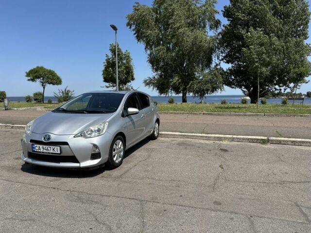 Серый Тойота Ярис, объемом двигателя 1.5 л и пробегом 166 тыс. км за 9700 $, фото 3 на Automoto.ua