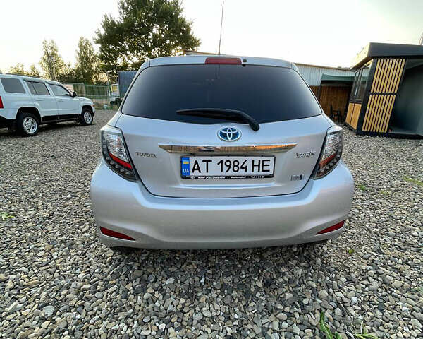 Серый Тойота Ярис, объемом двигателя 1.5 л и пробегом 140 тыс. км за 11000 $, фото 8 на Automoto.ua