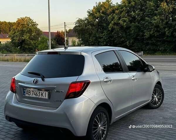 Серый Тойота Ярис, объемом двигателя 1.5 л и пробегом 220 тыс. км за 10200 $, фото 12 на Automoto.ua