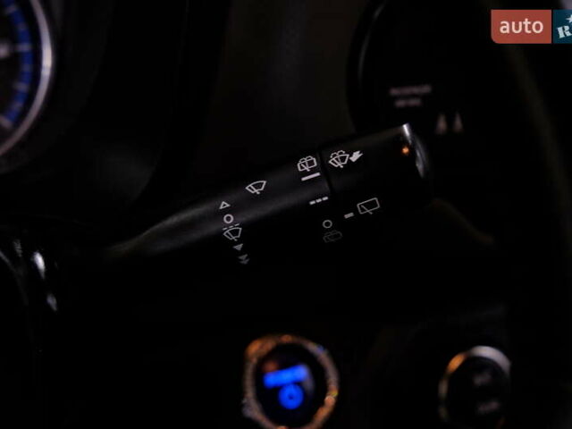 Сірий Тойота Яріс, об'ємом двигуна 1.5 л та пробігом 148 тис. км за 11900 $, фото 22 на Automoto.ua