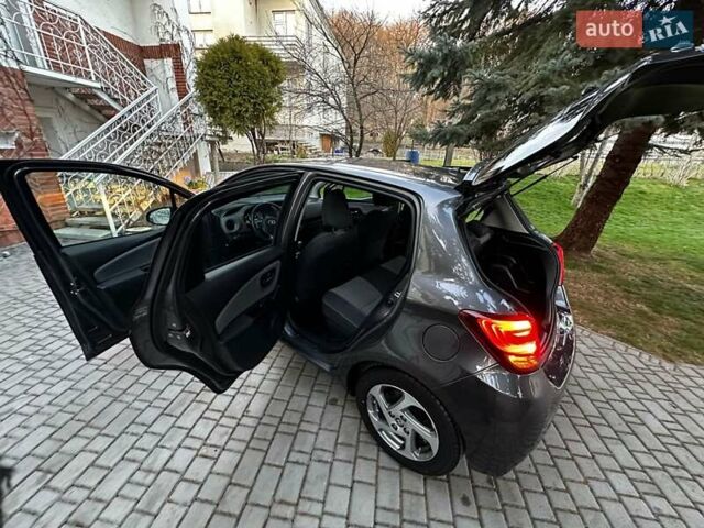 Серый Тойота Ярис, объемом двигателя 1.5 л и пробегом 89 тыс. км за 10500 $, фото 28 на Automoto.ua