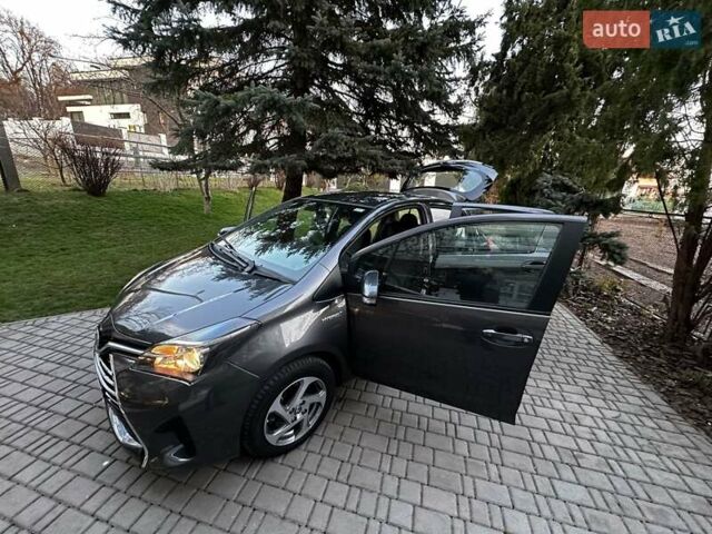 Серый Тойота Ярис, объемом двигателя 1.5 л и пробегом 89 тыс. км за 10500 $, фото 24 на Automoto.ua