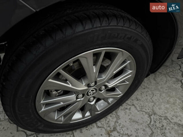 Сірий Тойота Яріс, об'ємом двигуна 1.5 л та пробігом 100 тис. км за 14999 $, фото 84 на Automoto.ua