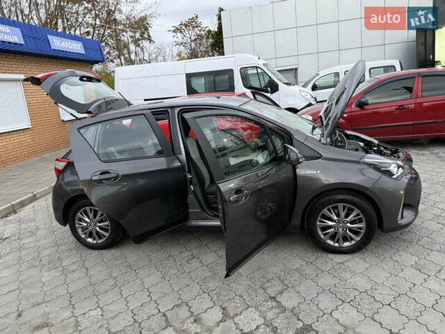 Сірий Тойота Яріс, об'ємом двигуна 1.5 л та пробігом 100 тис. км за 14999 $, фото 68 на Automoto.ua