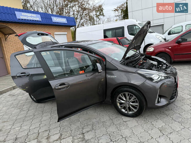 Сірий Тойота Яріс, об'ємом двигуна 1.5 л та пробігом 100 тис. км за 14999 $, фото 67 на Automoto.ua