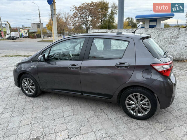 Сірий Тойота Яріс, об'ємом двигуна 1.5 л та пробігом 100 тис. км за 14999 $, фото 25 на Automoto.ua