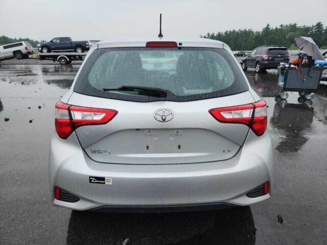 Серый Тойота Ярис, объемом двигателя 0 л и пробегом 36 тыс. км за 2500 $, фото 5 на Automoto.ua