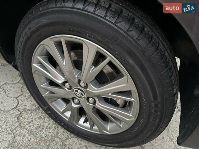 Сірий Тойота Яріс, об'ємом двигуна 1.5 л та пробігом 100 тис. км за 14999 $, фото 83 на Automoto.ua