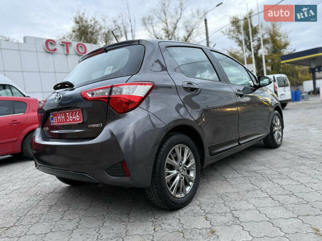 Сірий Тойота Яріс, об'ємом двигуна 1.5 л та пробігом 100 тис. км за 14999 $, фото 17 на Automoto.ua