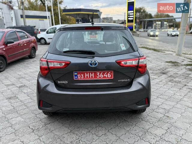 Сірий Тойота Яріс, об'ємом двигуна 1.5 л та пробігом 100 тис. км за 14999 $, фото 19 на Automoto.ua