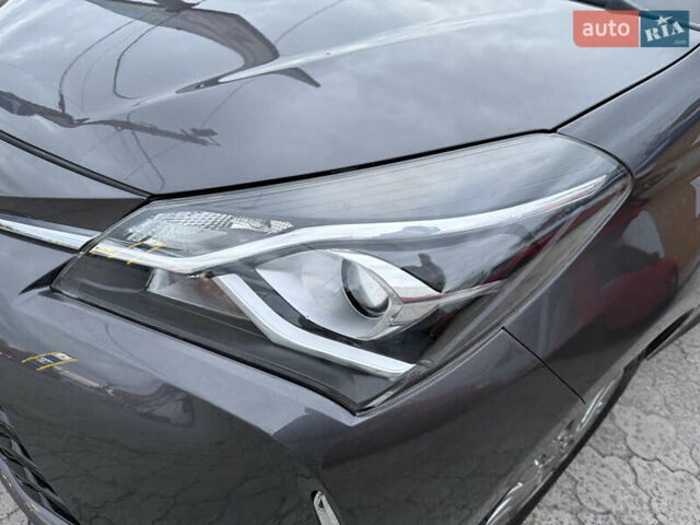 Сірий Тойота Яріс, об'ємом двигуна 1.5 л та пробігом 100 тис. км за 14999 $, фото 34 на Automoto.ua