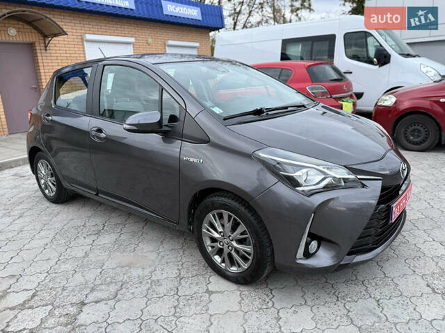 Сірий Тойота Яріс, об'ємом двигуна 1.5 л та пробігом 100 тис. км за 14999 $, фото 10 на Automoto.ua