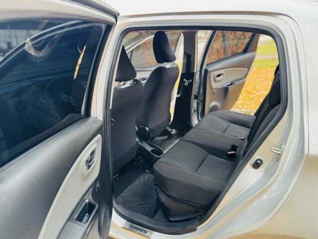 Серый Тойота Ярис, объемом двигателя 1.5 л и пробегом 37 тыс. км за 15300 $, фото 14 на Automoto.ua