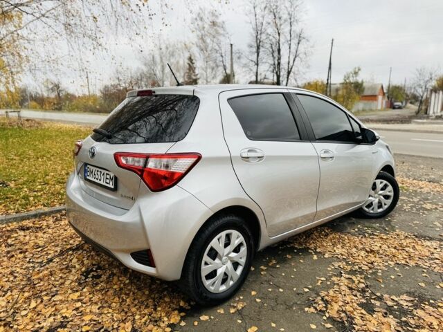 Серый Тойота Ярис, объемом двигателя 1.5 л и пробегом 37 тыс. км за 15300 $, фото 6 на Automoto.ua