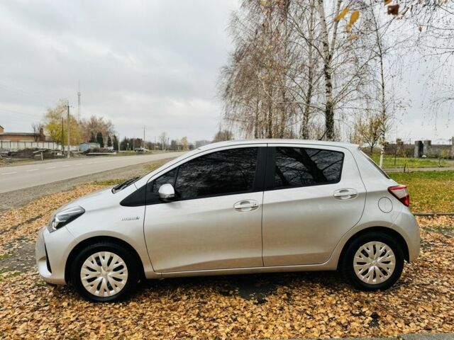 Серый Тойота Ярис, объемом двигателя 1.5 л и пробегом 37 тыс. км за 15300 $, фото 1 на Automoto.ua