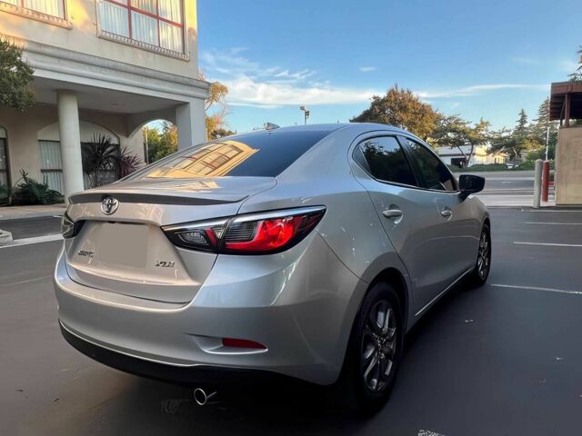 Серый Тойота Ярис, объемом двигателя 1.5 л и пробегом 39 тыс. км за 12800 $, фото 4 на Automoto.ua