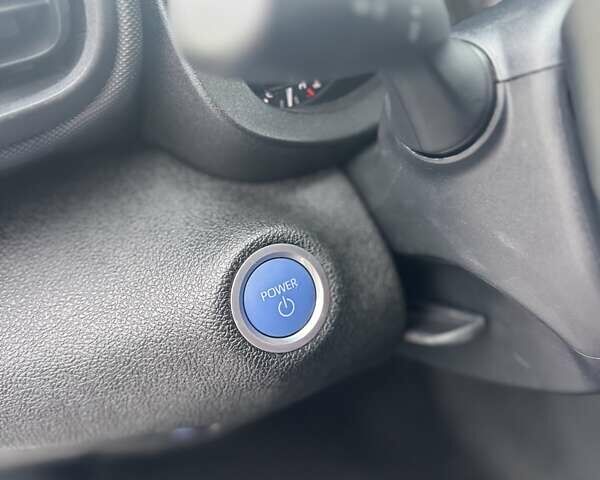 Тойота Ярис 2021 в Киеве на Automoto.ua Серый Тойота Ярис, объемом двигателя 1.49 л и пробегом 38 тыс. км за 16700 $, фото 13 на Automoto.ua