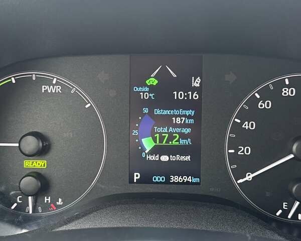 Тойота Ярис 2021 в Киеве на Automoto.ua Серый Тойота Ярис, объемом двигателя 1.49 л и пробегом 38 тыс. км за 16700 $, фото 25 на Automoto.ua