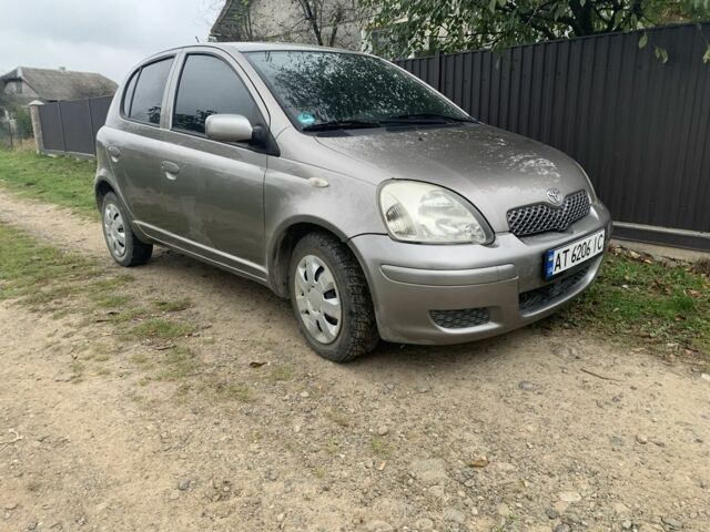 Сірий Тойота Яріс, об'ємом двигуна 1 л та пробігом 700 тис. км за 3500 $, фото 4 на Automoto.ua