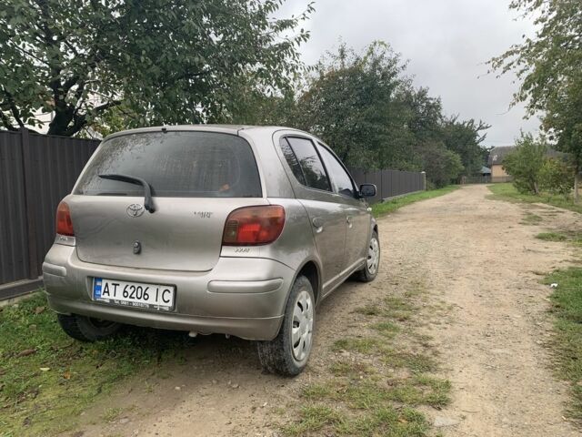Сірий Тойота Яріс, об'ємом двигуна 1 л та пробігом 700 тис. км за 3500 $, фото 3 на Automoto.ua