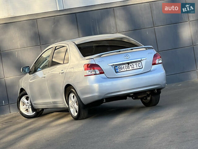 Серый Тойота Ярис, объемом двигателя 1.3 л и пробегом 181 тыс. км за 7300 $, фото 18 на Automoto.ua