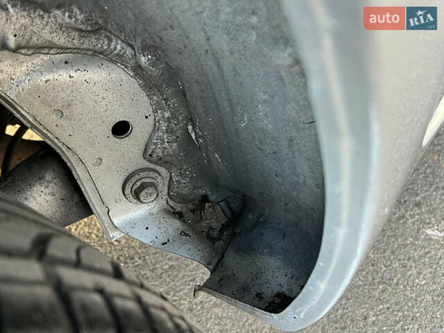 Серый Тойота Ярис, объемом двигателя 1.3 л и пробегом 181 тыс. км за 7300 $, фото 53 на Automoto.ua