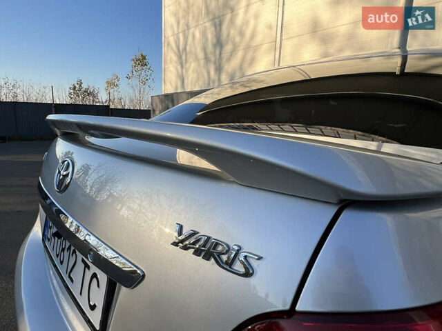 Серый Тойота Ярис, объемом двигателя 1.3 л и пробегом 181 тыс. км за 7300 $, фото 42 на Automoto.ua