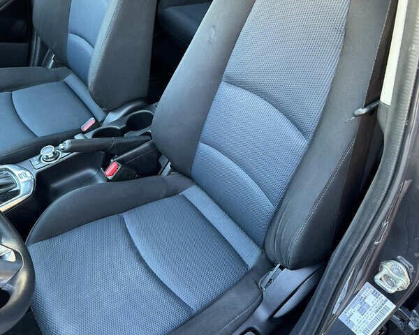 Серый Тойота Ярис, объемом двигателя 1.5 л и пробегом 184 тыс. км за 11800 $, фото 12 на Automoto.ua