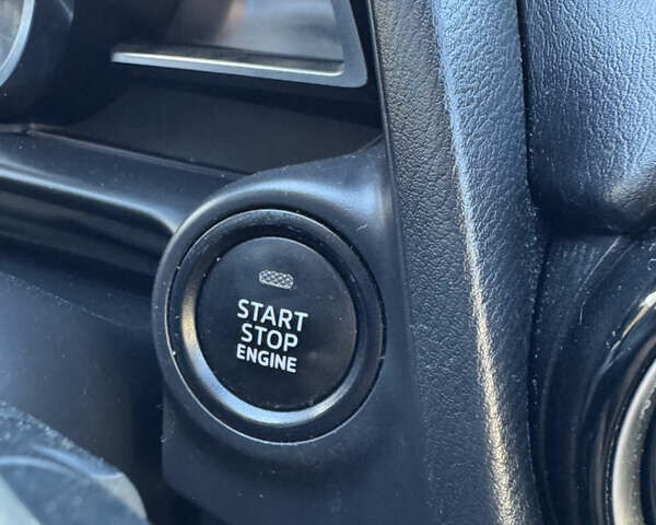 Серый Тойота Ярис, объемом двигателя 1.5 л и пробегом 184 тыс. км за 11800 $, фото 24 на Automoto.ua