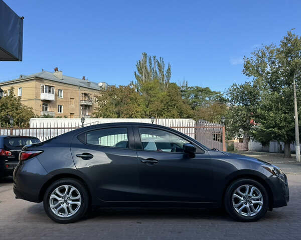 Серый Тойота Ярис, объемом двигателя 1.5 л и пробегом 184 тыс. км за 11800 $, фото 5 на Automoto.ua