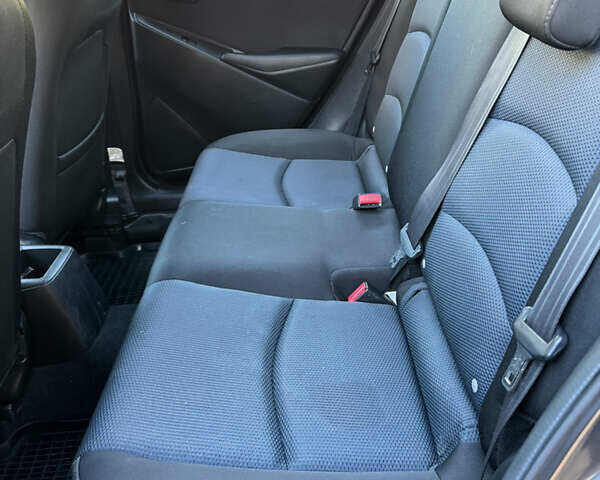 Серый Тойота Ярис, объемом двигателя 1.5 л и пробегом 184 тыс. км за 11800 $, фото 9 на Automoto.ua