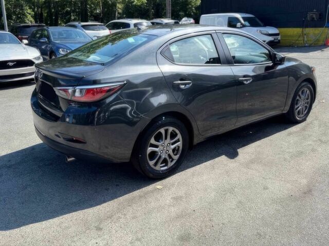 Серый Тойота Ярис, объемом двигателя 1.5 л и пробегом 39 тыс. км за 2500 $, фото 5 на Automoto.ua