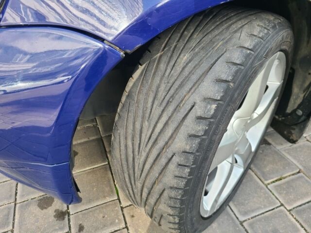 Тойота Ярис 1999 в Одессе на Automoto.ua Синий Тойота Ярис, объемом двигателя 1 л и пробегом 272 тыс. км за 2699 $, фото 10 на Automoto.ua