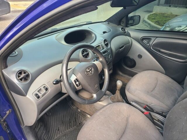 Тойота Ярис 1999 в Одессе на Automoto.ua Синий Тойота Ярис, объемом двигателя 1 л и пробегом 272 тыс. км за 2699 $, фото 13 на Automoto.ua