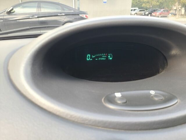 Тойота Ярис 1999 в Одессе на Automoto.ua Синий Тойота Ярис, объемом двигателя 1 л и пробегом 272 тыс. км за 2699 $, фото 15 на Automoto.ua