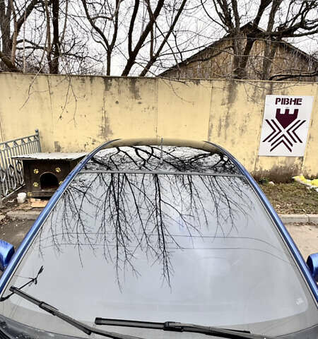 Синий Тойота Ярис, объемом двигателя 1 л и пробегом 261 тыс. км за 3300 $, фото 6 на Automoto.ua