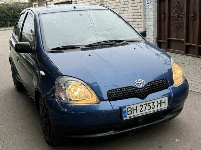 Синий Тойота Ярис, объемом двигателя 1 л и пробегом 180 тыс. км за 2300 $, фото 8 на Automoto.ua