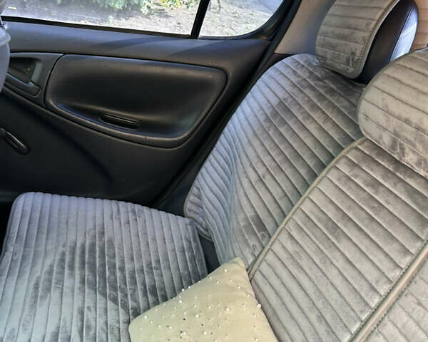 Синий Тойота Ярис, объемом двигателя 1 л и пробегом 260 тыс. км за 2700 $, фото 9 на Automoto.ua